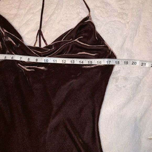Laundry by Shelli Segal velvet with beaded straps - Picture 5 of 8